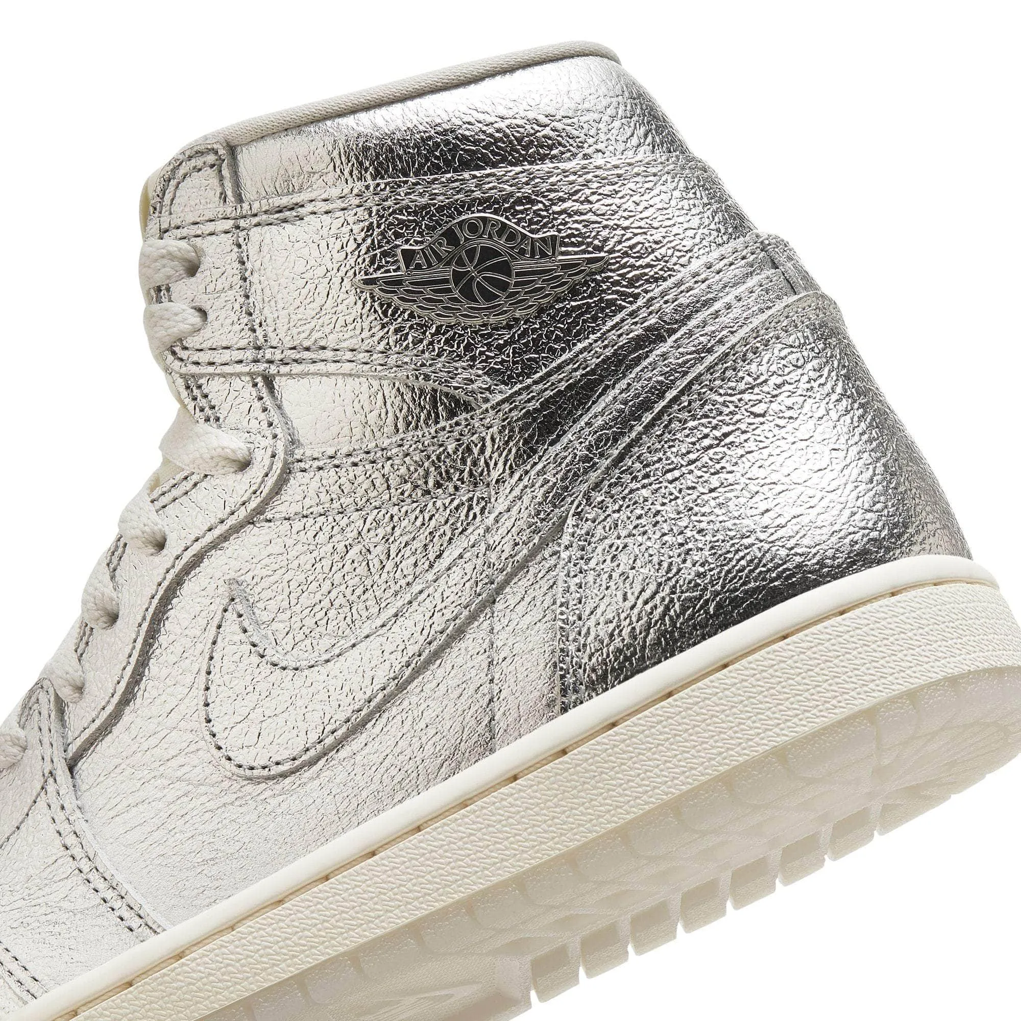 Air Jordan 1 High OG “Chrome” - Women's