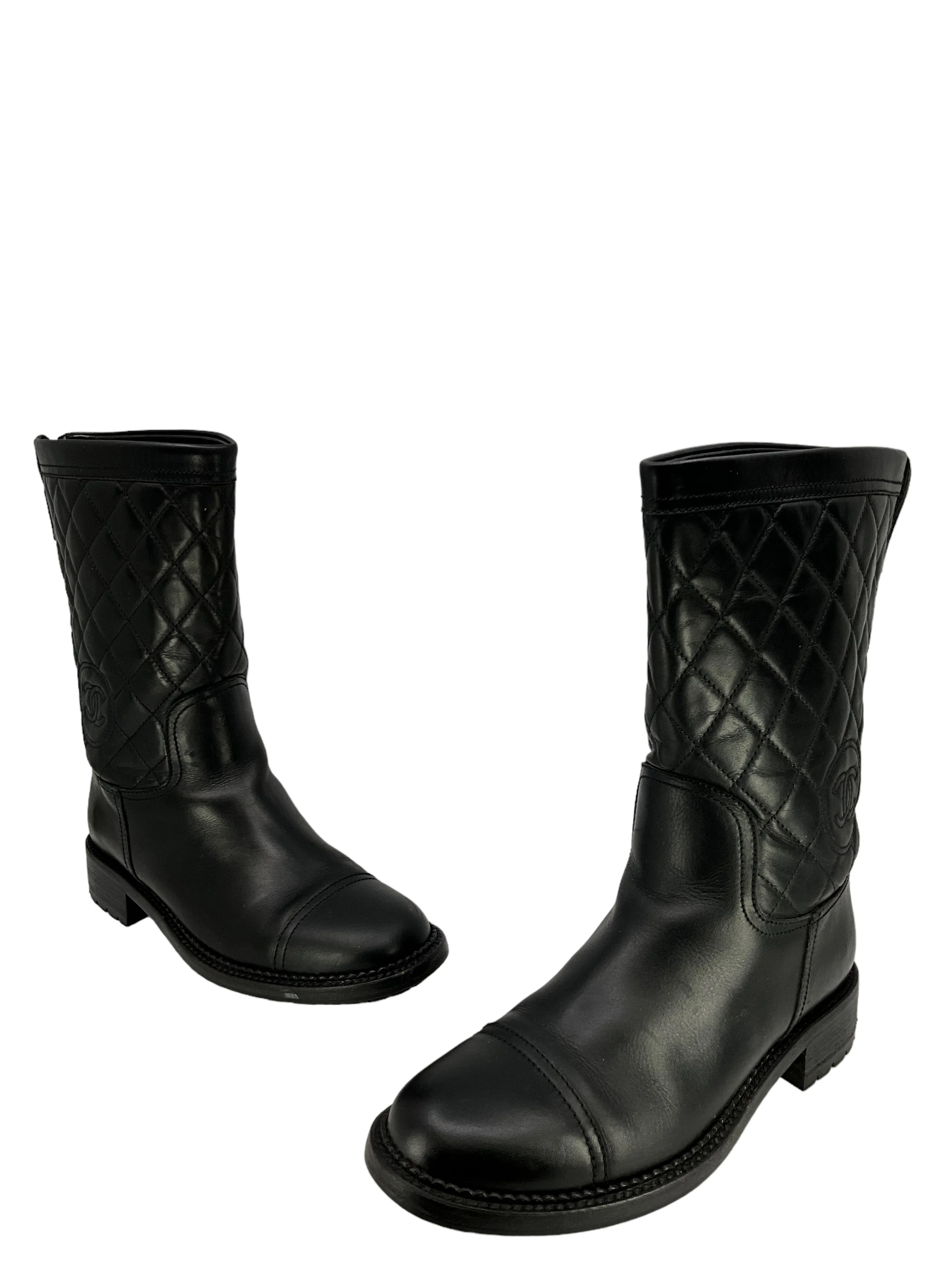 CHANEL Black Calfskin Quilted CC Boots Size 8.5