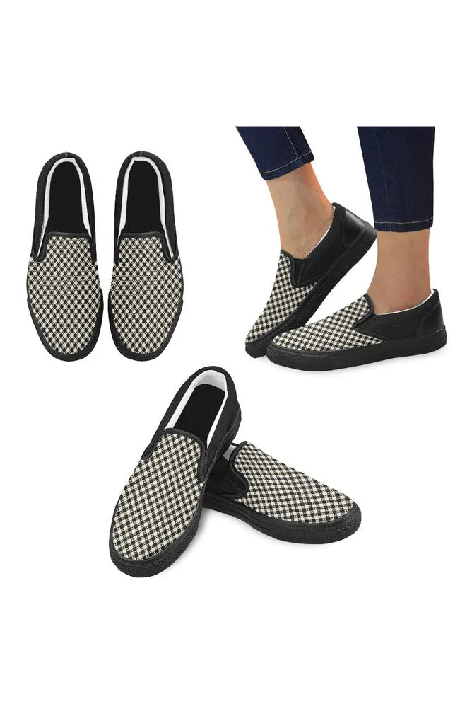 Circle in Squares Men's Slip-on Canvas Shoes (Model 019)