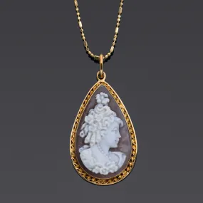 Di Simone Vittorio Vintage 18K Yellow Gold Cameo Shell Pear Pendant Necklace