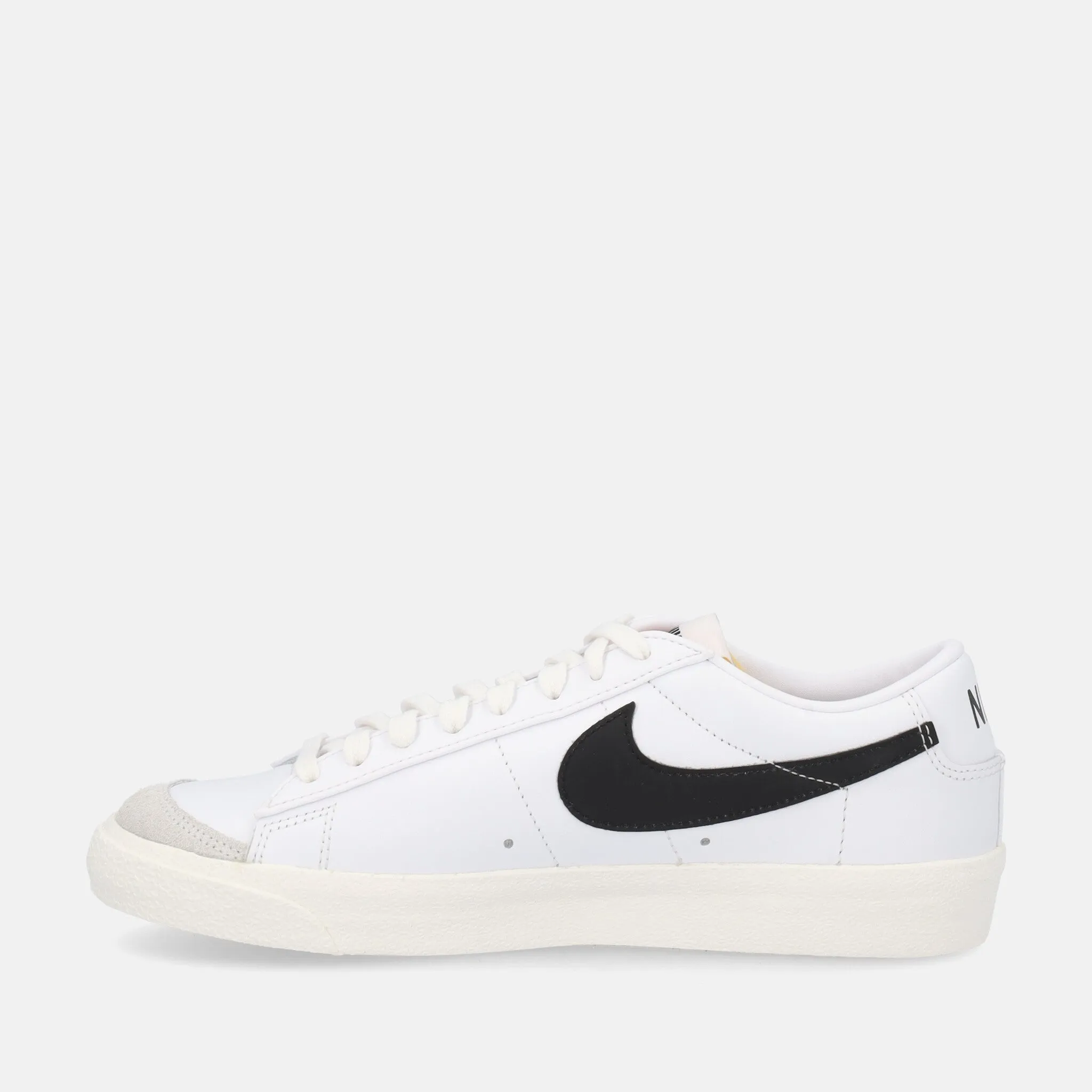 NIKE BLAZER LOW 77 VNTG