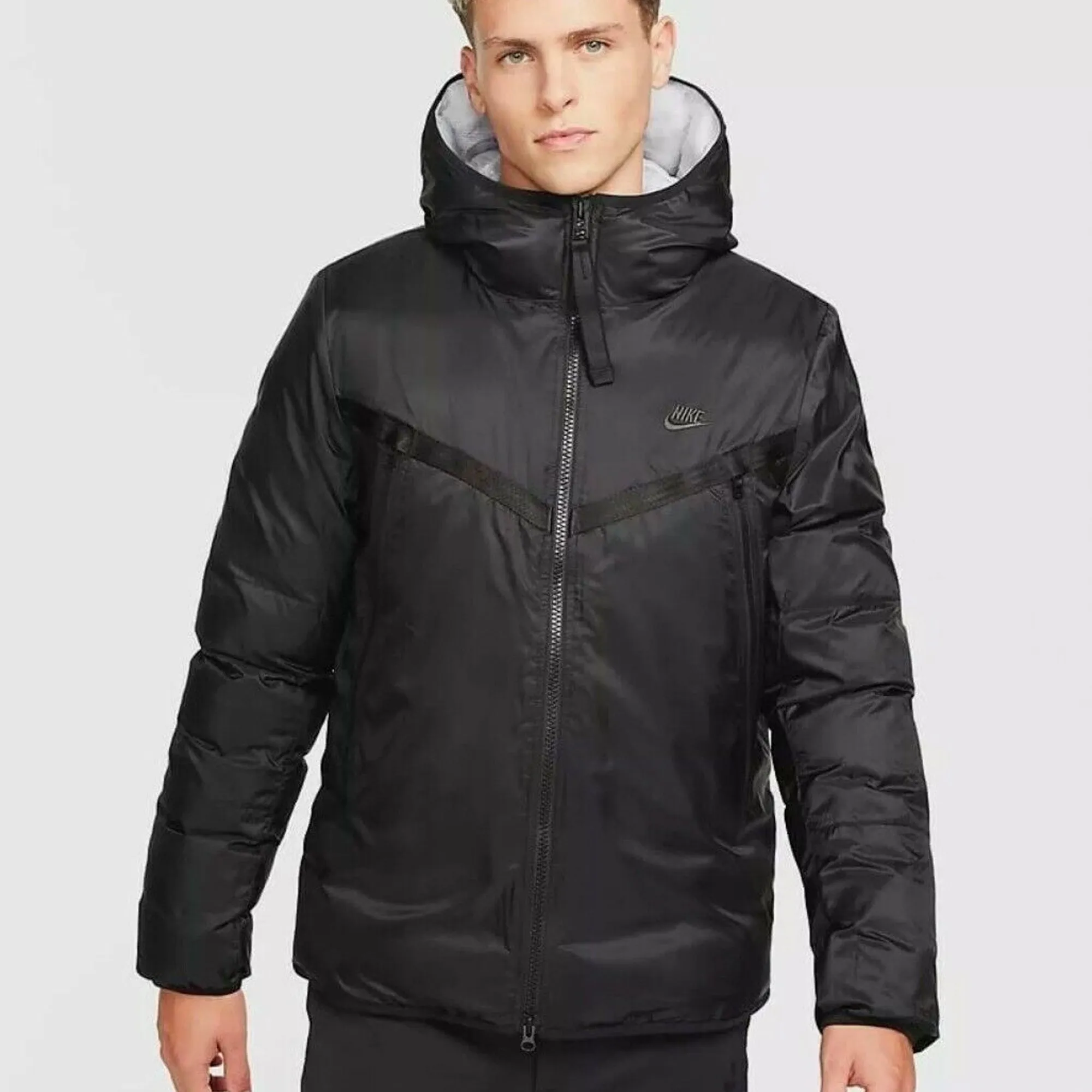 Nike Mens Storm-Fit City Series Hooded Jacket