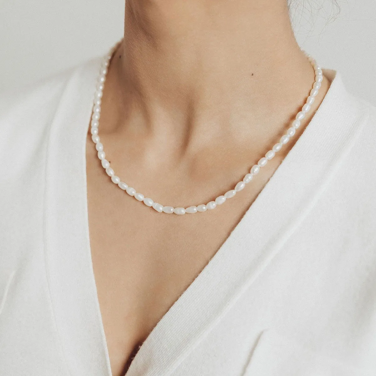 Oval Freshwater Pearl Necklace