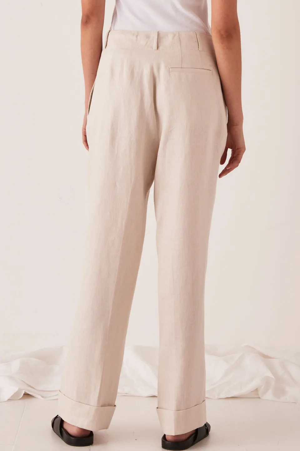 Tailored Linen Ivory Relaxed Pant