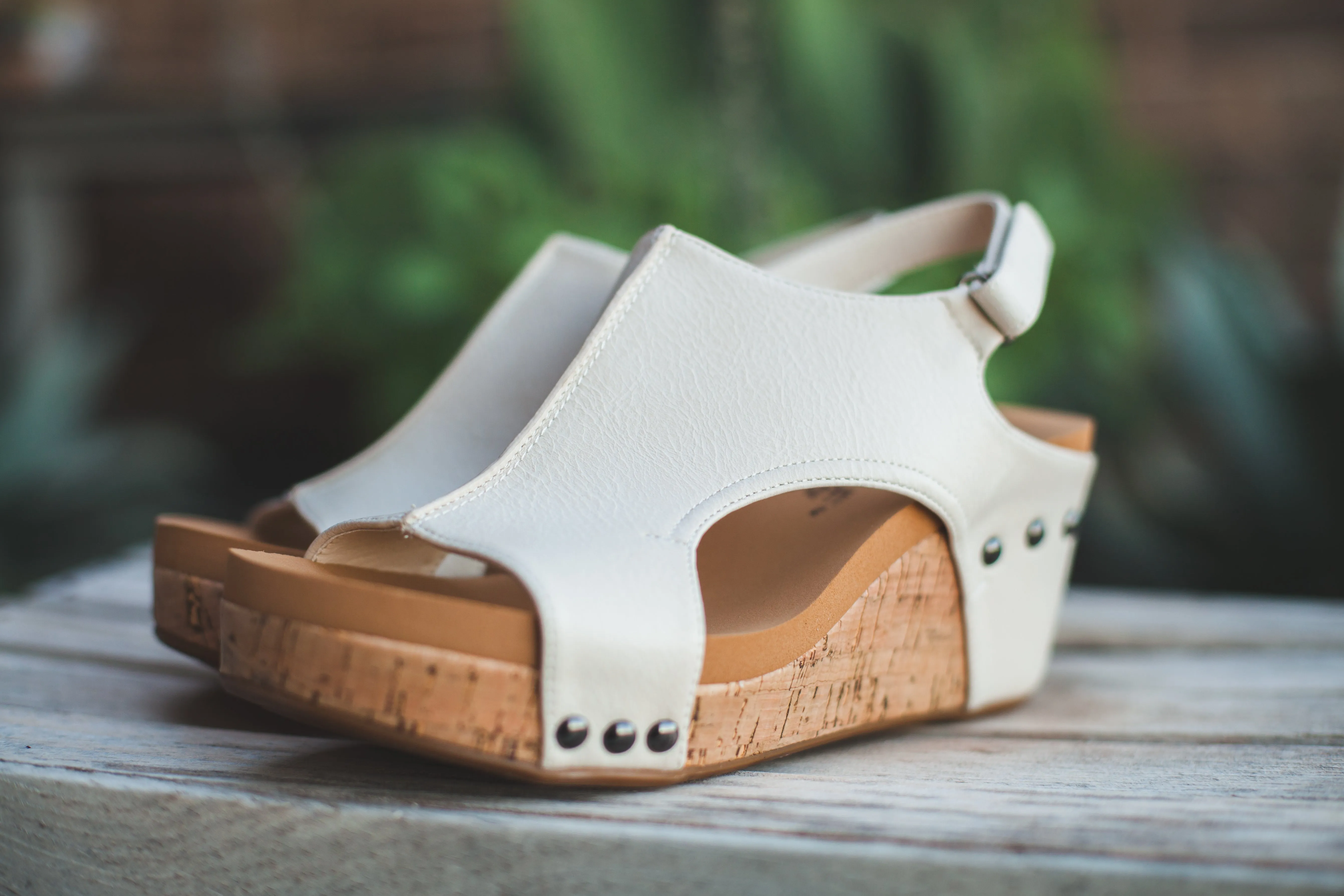 The Carly Wedge in Cream