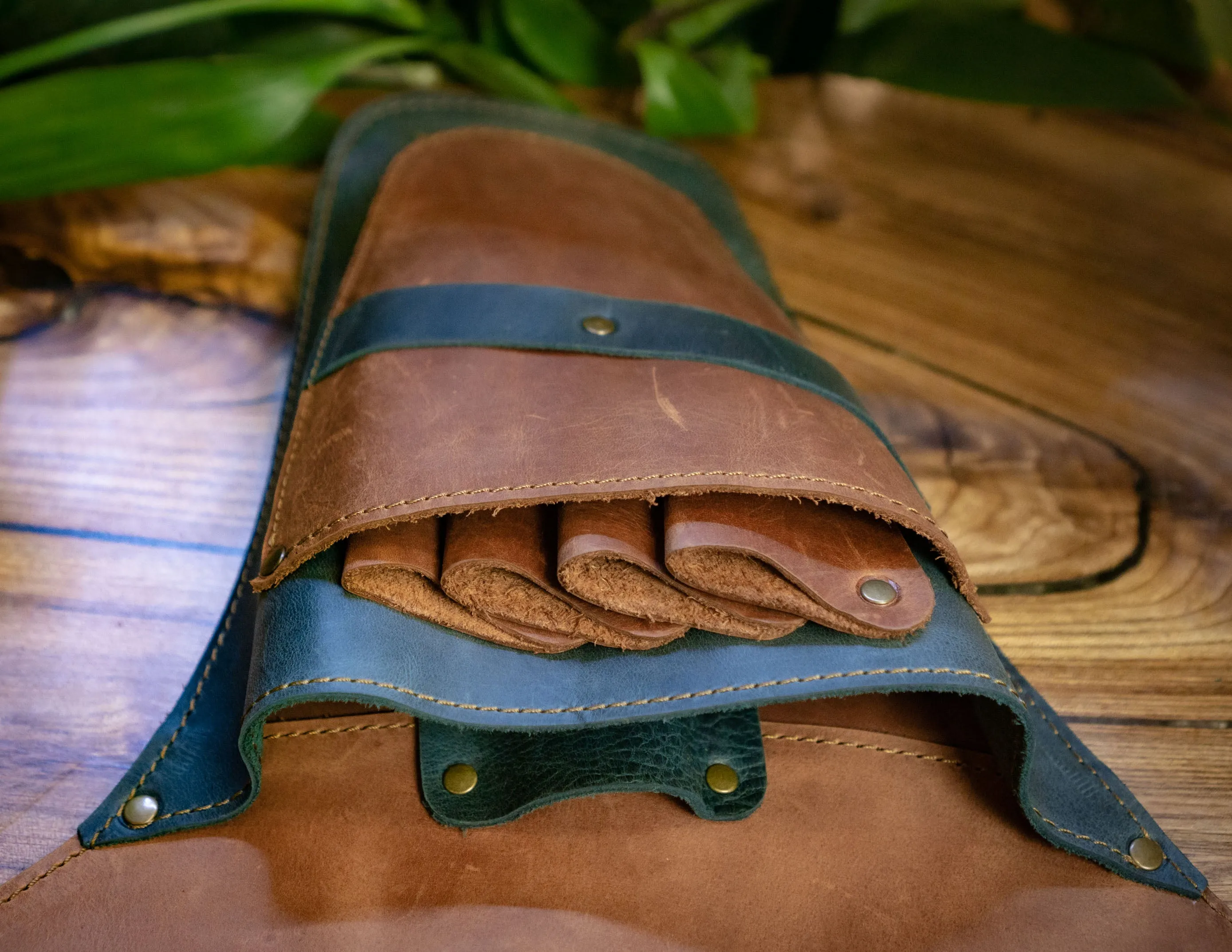 Tool Belt for florist, barber, gardener | Handcrafted in genuine leather